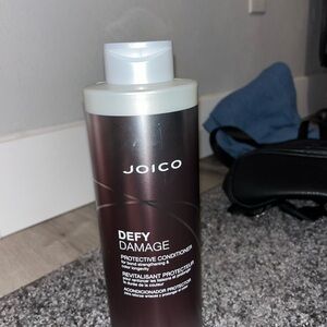 Joico Silver and Purple Conditioner for Hair Care